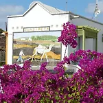 Hotel Guacimeta 2*
