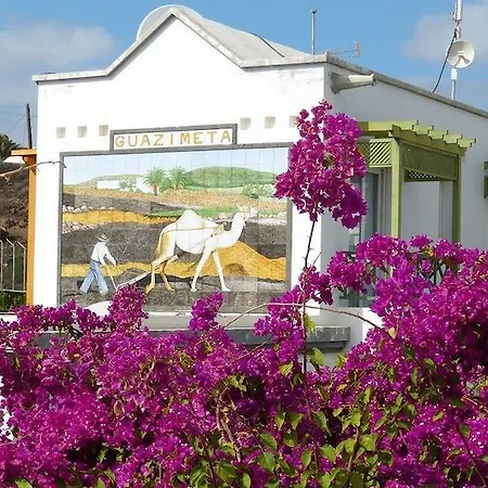 Hotel Guacimeta 2*