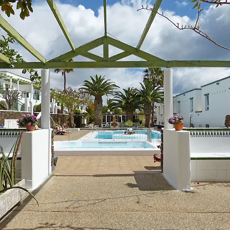 Guacimeta 2* Puerto del Carmen (Lanzarote)